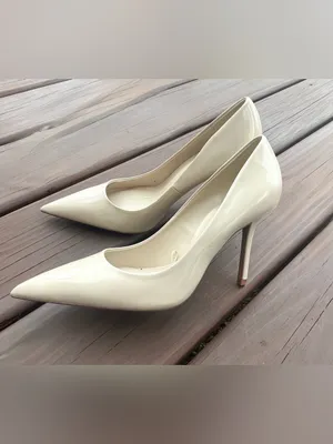 Classic Pointed-Toe Patent Stiletto Pumps in Cream🌷 thumbnail 11