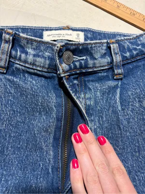 Abercrombie & fitch ultra high rise blue jeans 25/0R thumbnail 9
