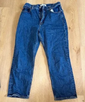 Abercrombie high rise cropped jeans thumbnail 1