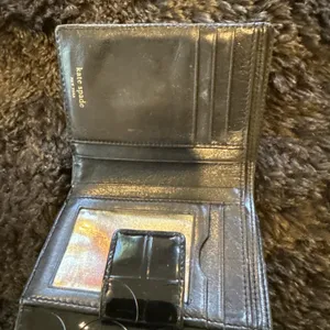 Kate Spade New York Black Patent Leather Credit Card Wallet thumbnail 6