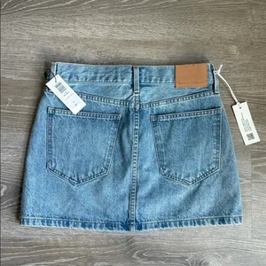 NEW Aritzia Denim Forum The '90s Ricci denim skirt 26 thumbnail 3
