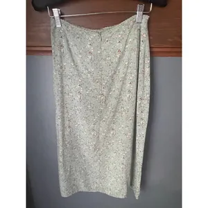 Brandy Melville Sage Green Floral Midi Skirt Side Slit Ditsy Flower MLA308L thumbnail 3