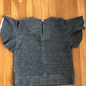 $169 McGuire Bella Tee Gray Ruffled Sleeves S thumbnail 7