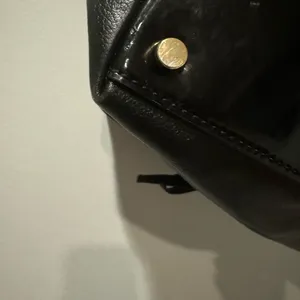 Kate Spade Black Patent Leather Bow‎ Accent ToteC thumbnail 6