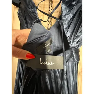 NWT Lulus Exceptional Drama Navy Blue Satin Lace-Up Pleated Maxi Dress Luxe Sz L thumbnail 7