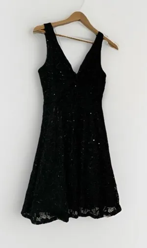 City Triangles Y2K Black Fit & Flare Homecoming Dress V-Neck Cutout Strappy Size 5 thumbnail 1