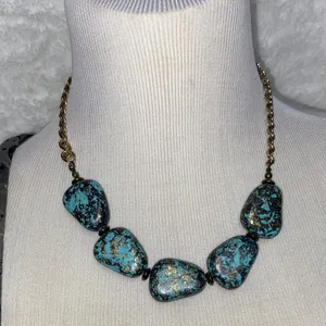Turquoise and Gold Color Stone Necklace thumbnail 4