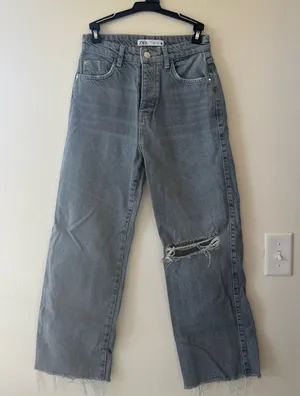 Zara light blue and grey denim jeans women’s size 2 thumbnail 1