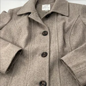 Croft & Barrow Women's Beige Trench Coat thumbnail 5