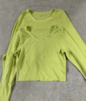 2 American Eagle Green/ Yellow Long Sleeve‎ Tops Waffle Lace Collar Medium thumbnail 1
