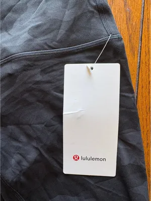Lululemon Align High Rise 28” Heritage Camo Black Size 4 NWT thumbnail 4