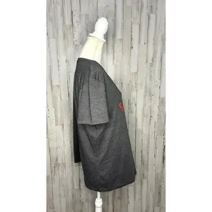NWT Women's D.C. United V-Neck‎ T-Shirt Gray 2XL Short Sleeve Casual MLS thumbnail 2