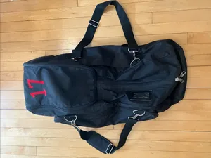 Softball Large Black Clip On Field Gear Duffle Bag 32 Inches Red 17 thumbnail 1