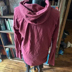 Sweaty Betty Escape luxe Athleisure L berry pink pullover hoodie thumbnail 5