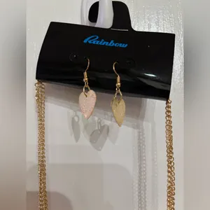 Gold Heart Necklace and Earring Set thumbnail 2