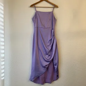 Elliat Casey Ruched‎ Dress Large Lilac Purple Wedding Guest Semi Formal Event thumbnail 2
