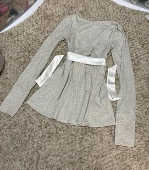 Hollister Y2K Gray Long Sleeve Mini Dress Top with White Satin Bow Belt thumbnail 1