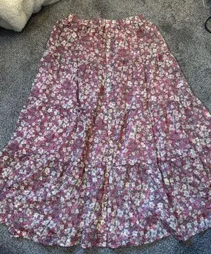 Melloday Floral Midi Skirt thumbnail 1