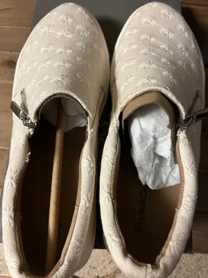 Style & Co NeW with Box . Women's Moira Zip Sneakers white size 8 thumbnail 8