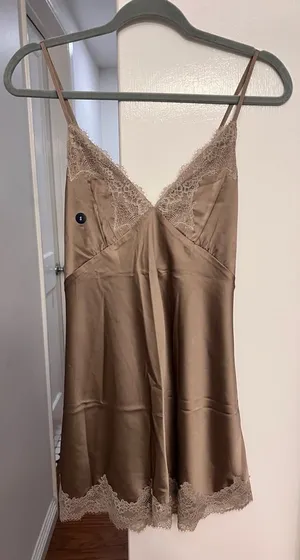 Abercrombie & Fitch Elegant Lace Trim Tan Slip Dress S thumbnail 1
