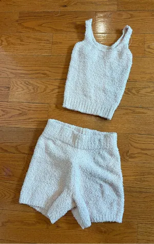 SKIMS Cozy Knit Fuzzy Lounge Set NWT Beige Tank & Shorts Soft Plush Cozy thumbnail 1