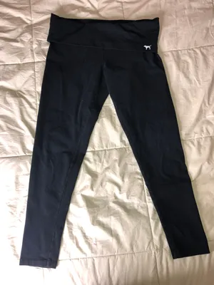 PINK Victoria’s Secret Yoga Leggings thumbnail 3