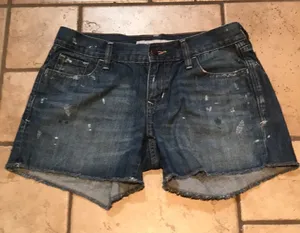 (5/$25) Old Navy 4” paint splatter denim shorts thumbnail 1