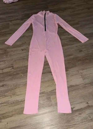 SheIn Pink bodysuit thumbnail 1