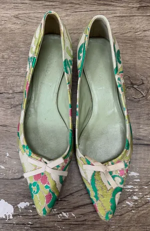 Vtg Prada SS2003 Green‎ Brocade Flat Shoes 37.5 thumbnail 1
