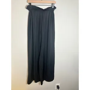 Zara Black Wide Leg Paperbag Waist Flowy Satin Finish Pants Small 7385/192/800 thumbnail 5