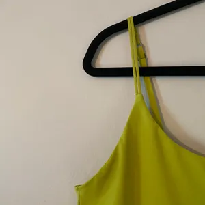 Abercrombie & Fitch Green Chartreuse Strappy Athletic Tank Dress Shorts Large thumbnail 3
