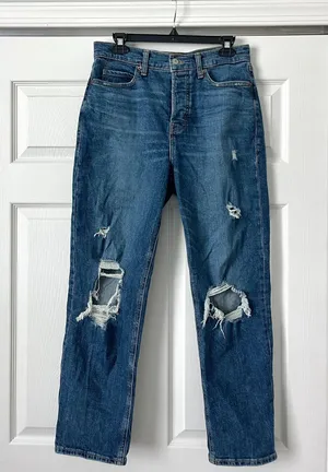Old Navy Sky-Hi Straight Jeans thumbnail 1