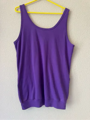 Women's Purple Scoop Neck Tank with Front Pockets thumbnail 2