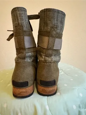 Sorel Olive Green Suede & Fabric Lace-Up Ankle Boots size 10.5 thumbnail 6