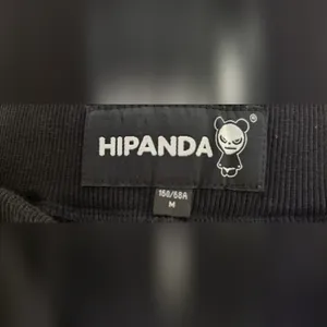HiPanda Crop Joggers Size M thumbnail 3