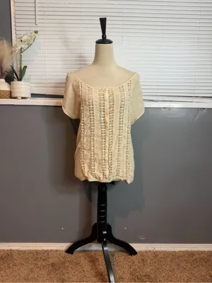 Maurices Cream Crochet Lace Button Front Boho Blouse Size M thumbnail 2