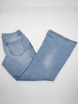 BDG Women's 29 Mid Rise Frayed Hem Flare Jean thumbnail 3