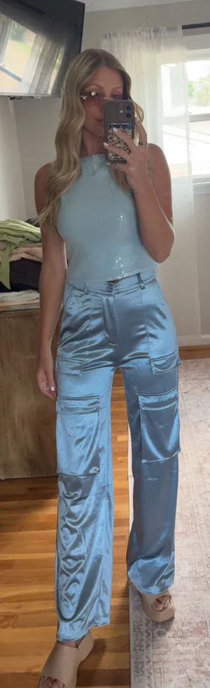 Blue Sparkly Top and Blue Satin Pants Set - Hillary Duff thumbnail 1