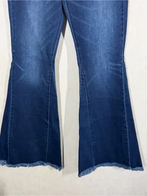 KanCan Signature Women’s Ultra High Rise Super Flare Jeans in Estilo 27 thumbnail 3
