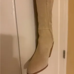 Sam Edelman Beige Heeled with side zippers Boots! thumbnail 3