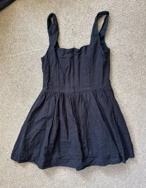 White Fox Boutique Black Dress thumbnail 3