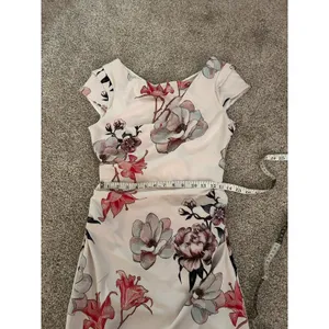 White House‎ Black Market White Lily Floral Print Cap Sleeve Dress Women’s Sz 6 thumbnail 6