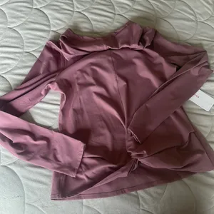 Yogalicious Long Sleeve Top - Size L - NWT thumbnail 2