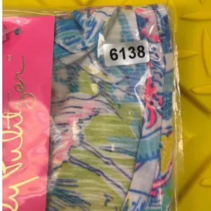Lilly Pulitzer Etta V-Neck Top Multi Wish You Were Here Postcard Print Small NEW thumbnail 8