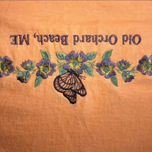 Embroidered Old Orchard Beach, Maine T-shirt/Tunic Peach Size Medium thumbnail 8