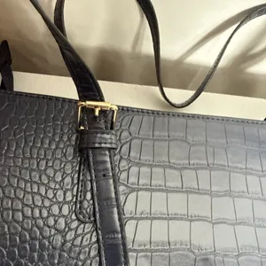 Source Unknown Laptop Attache' Carry Purse 15.6" Tote Bag Faux Croc Leather Dark Blue thumbnail 16
