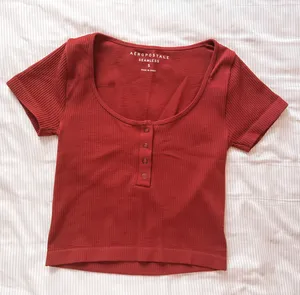 Aeropostale Seemless Ribbed T-shirt thumbnail 1