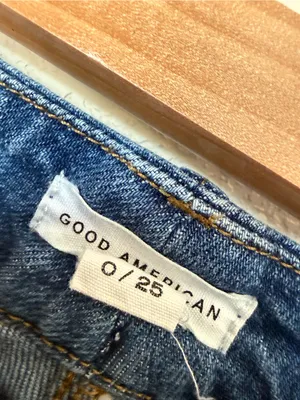 Good American Good Curve Straight in Indigo338 Size 0/25 thumbnail 4