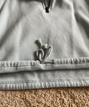 American Eagle Outfitters Cropped Sweatshirt thumbnail 4