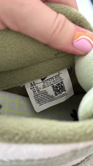 Nike dunk low SE pack fleece sneakers thumbnail 7
